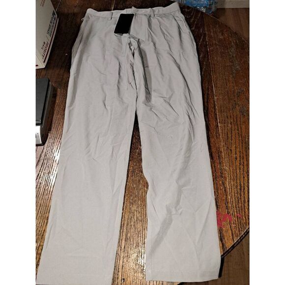 New Small Short Fabletics Shadow Grey The Only Pants NWT Casual Athletic - Picture 10 of 11
